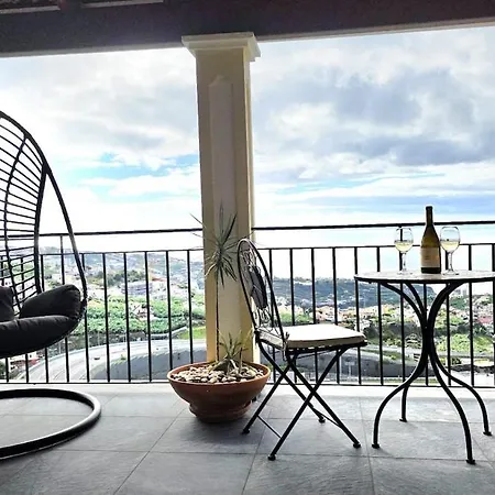 Casa Amarela - Prázdninový dům Estreito de Câmara de Lobos