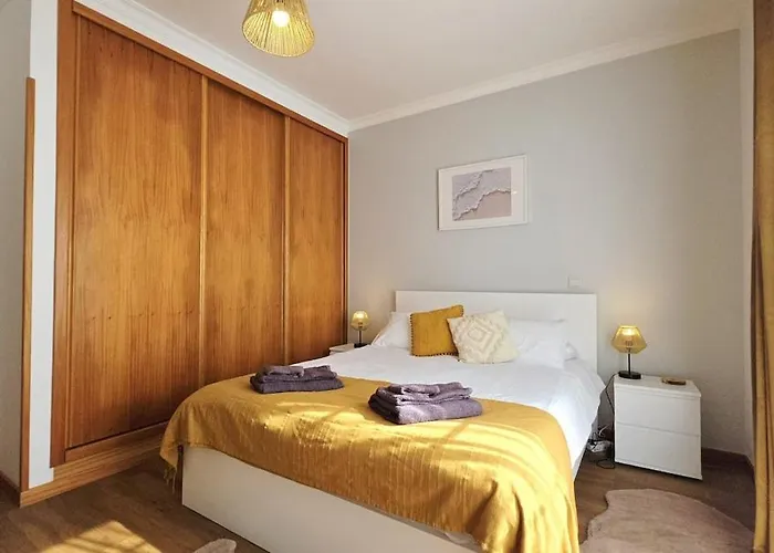 Casa Amarela - Estreito de Câmara de Lobos