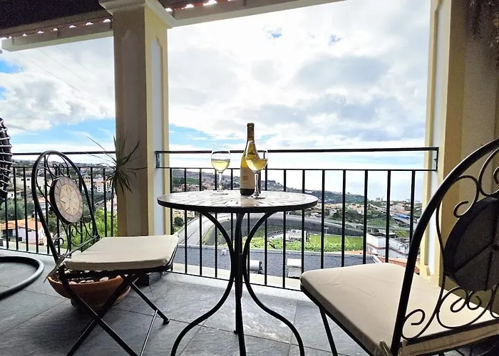 Casa Amarela - Estreito de Câmara de Lobos